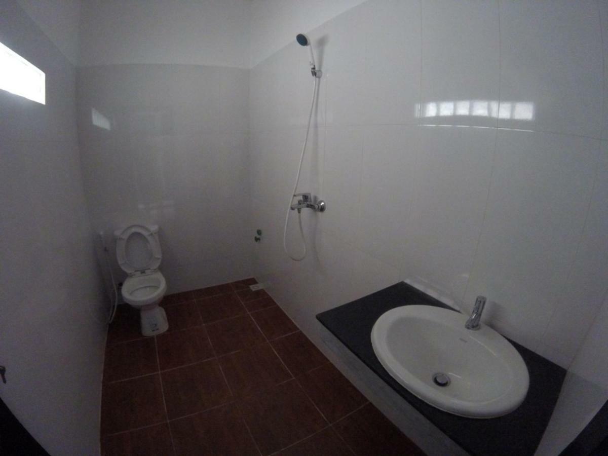 Latinos Hostel シェムリアップ エクステリア 写真
